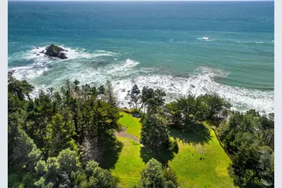 35500 S Highway 1, Gualala, CA 95445 - Photo 30
