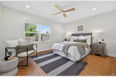2211 Humboldt Street, Santa Rosa, CA 95404 - Photo 36