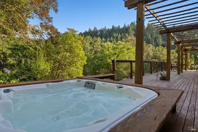 22200 Puccioni Road, Healdsburg, CA 95448 - Photo 30