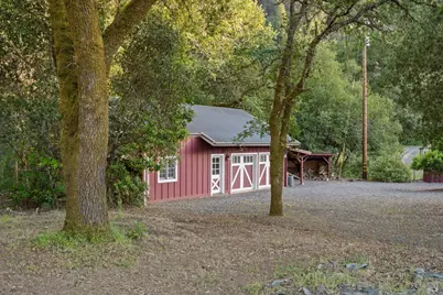 22200 Puccioni Road, Healdsburg, CA 95448 - Photo 40