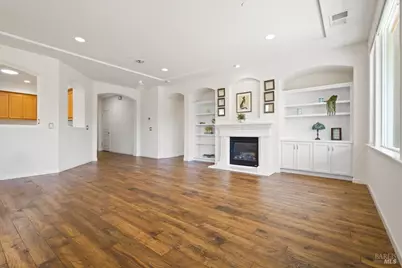 9240 Oak Trail Circle, Santa Rosa, CA 95409 - Photo 8
