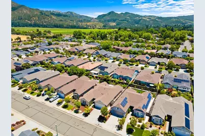 9240 Oak Trail Circle, Santa Rosa, CA 95409 - Photo 40