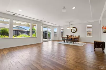9240 Oak Trail Circle, Santa Rosa, CA 95409 - Photo 4
