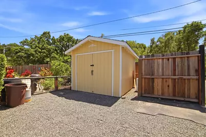 1955 Hoen Avenue, Santa Rosa, CA 95405 - Photo 38
