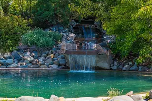 1395 Northridge Dr, Mount Shasta, CA 96067 - Photo 2