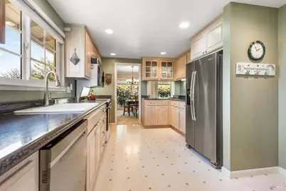 113 Valley Oaks Drive, Santa Rosa, CA 95409 - Photo 22