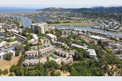 64 Corte Oriental, Greenbrae, CA 94904 - Photo 32