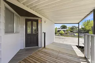 7272 Anchor Dr, Clearlake, CA 95422 - Photo 8