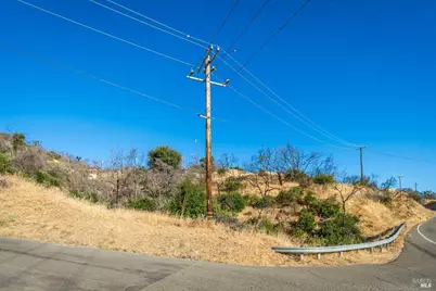 201 Mulford Drive, Napa, CA 94558 - Photo 6