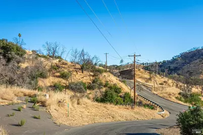 201 Mulford Drive, Napa, CA 94558 - Photo 4