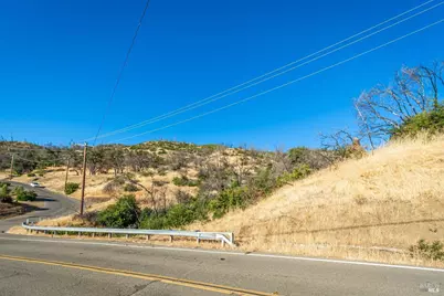 201 Mulford Drive, Napa, CA 94558 - Photo 8