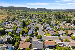 2547 Vintage St, Napa, CA 94558 - Photo 40