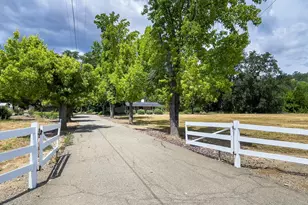 11997 Riata Rd, Lower Lake, CA 95457 - Photo 2