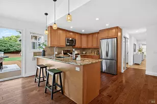 200 Redwood Cir, Petaluma, CA 94954 - Photo 22