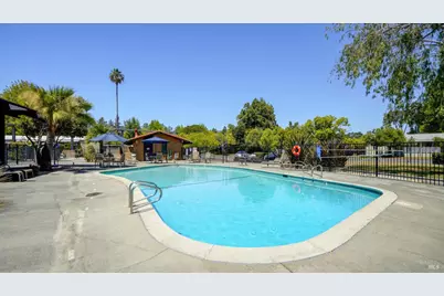 800 Las Palmas Avenue, Novato, CA 94949 - Photo 42