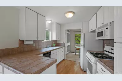800 Las Palmas Avenue, Novato, CA 94949 - Photo 1