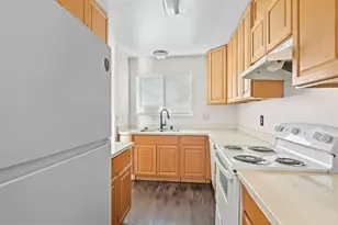 1910 Grande Cir, Fairfield, CA 94533 - Photo 12