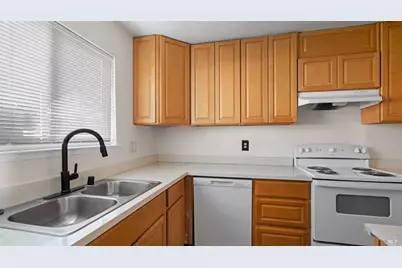1910 Grande Circle #115, Fairfield, CA 94533 - Photo 14