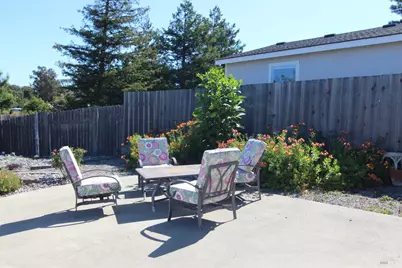 2408 Magnolia Avenue, Petaluma, CA 94952 - Photo 54