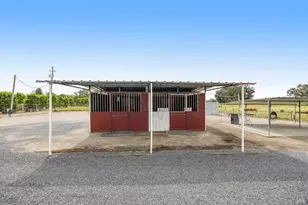 2408 Magnolia Ave, Petaluma, CA 94952 - Photo 72