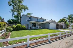 445 Calmace Dr, Dixon, CA 95620 - Photo 2