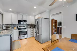 996 Sandpoint Dr, Rodeo, CA 94572 - Photo 22