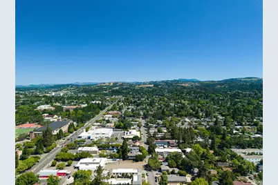 600 Pacific Avenue, Santa Rosa, CA 95404 - Photo 40