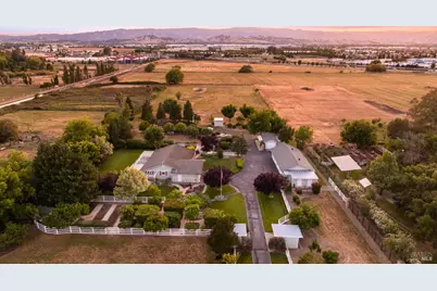 6811 Willow Road, Vacaville, CA 95687 - Photo 84
