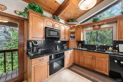22540 Hutchinson Road, Los Gatos, CA 95033 - Photo 14