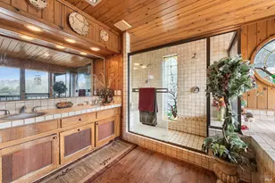 22540 Hutchinson Rd, Los Gatos, CA 95033 - Photo 26