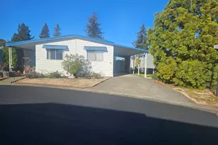 25 Chapala Dr, Santa Rosa, CA 95403 - Photo 2