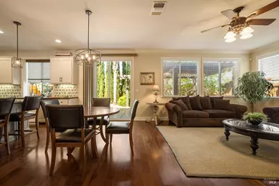 219 Snowy Owl Drive, Vacaville, CA 95687 - Photo 18