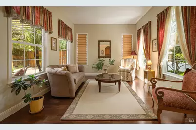 219 Snowy Owl Drive, Vacaville, CA 95687 - Photo 8
