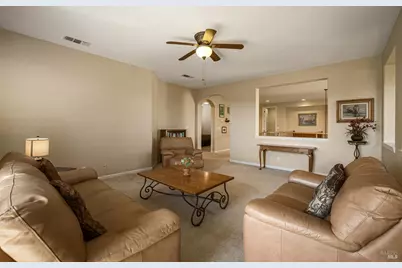 219 Snowy Owl Drive, Vacaville, CA 95687 - Photo 36