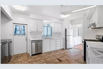 247 East Seven Flags Circle, Sonoma, CA 95476 - Photo 6