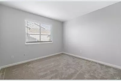 279 Clearpointe Drive, Vallejo, CA 94591 - Photo 20