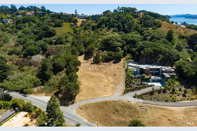 1 Trestle Glen Circle, Tiburon, CA 94920 - Photo 8