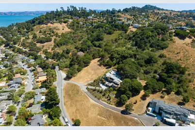 1 Trestle Glen Circle, Tiburon, CA 94920 - Photo 22