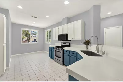 512 Vierra Street, Rio Vista, CA 94571 - Photo 30