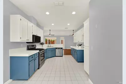 512 Vierra Street, Rio Vista, CA 94571 - Photo 36