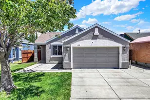 512 Vierra St, Rio Vista, CA 94571 - Photo 1