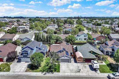 512 Vierra Street, Rio Vista, CA 94571 - Photo 4