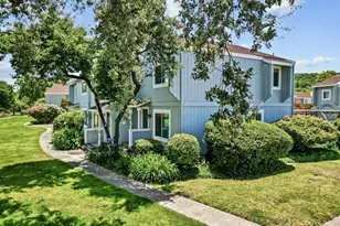 526 Loleta Ln, Novato, CA 94947 - Photo 6