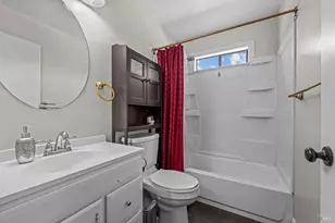 526 Loleta Ln, Novato, CA 94947 - Photo 18