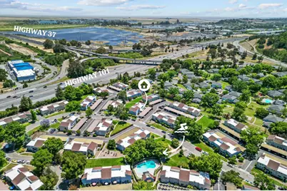 526 Loleta Lane, Novato, CA 94947 - Photo 2
