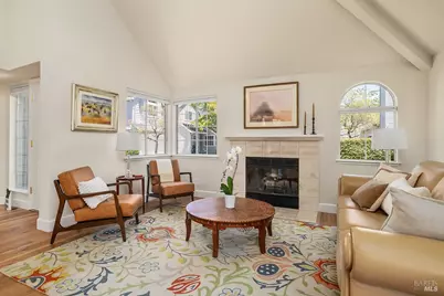 186 Ignacio Valley Circle, Novato, CA 94949 - Photo 8