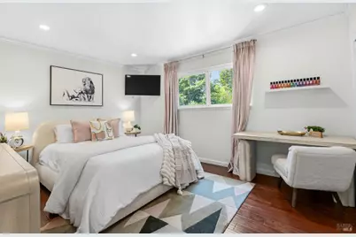 30 Montecito Boulevard, Napa, CA 94559 - Photo 18