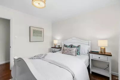 30 Montecito Boulevard, Napa, CA 94559 - Photo 18