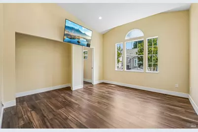 567 E Jasmine Circle, Santa Rosa, CA 95407 - Photo 20