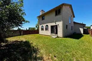 1001 Camellia Ct, Suisun City, CA 94585 - Photo 4